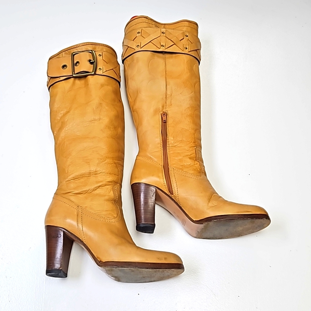 Coach boots
